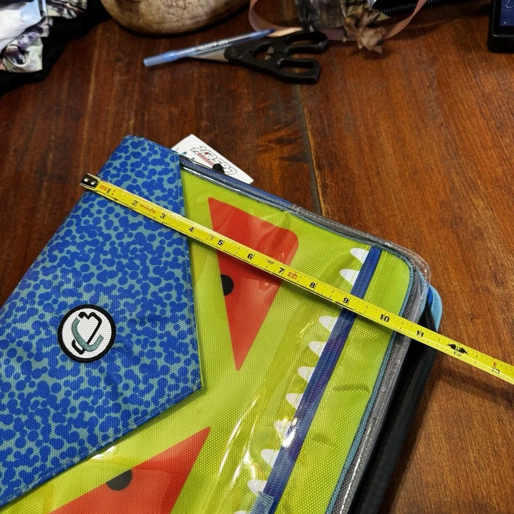 NEW‎ Case-it 2